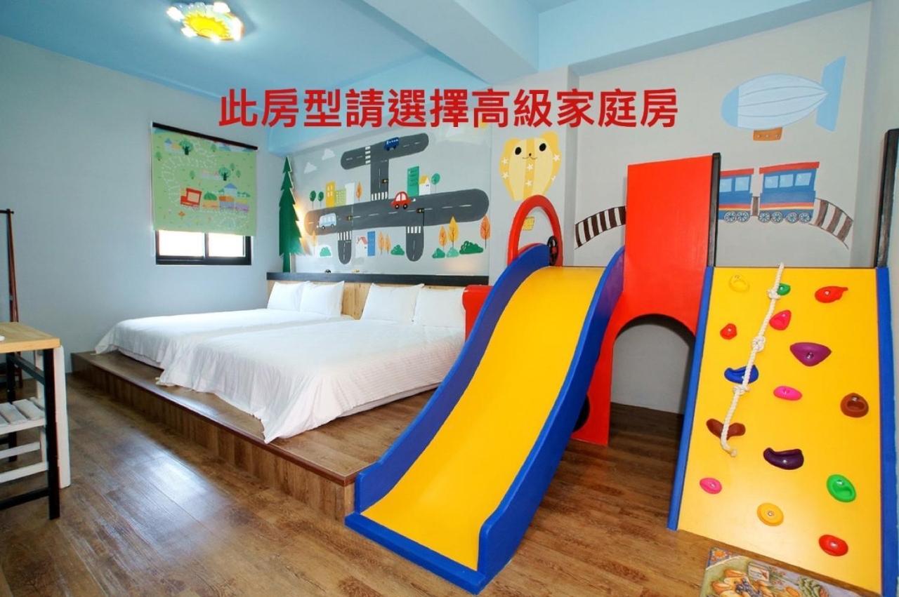 達樂斯電梯民宿dollars Bnb T'ai-tung Zewnętrze zdjęcie
